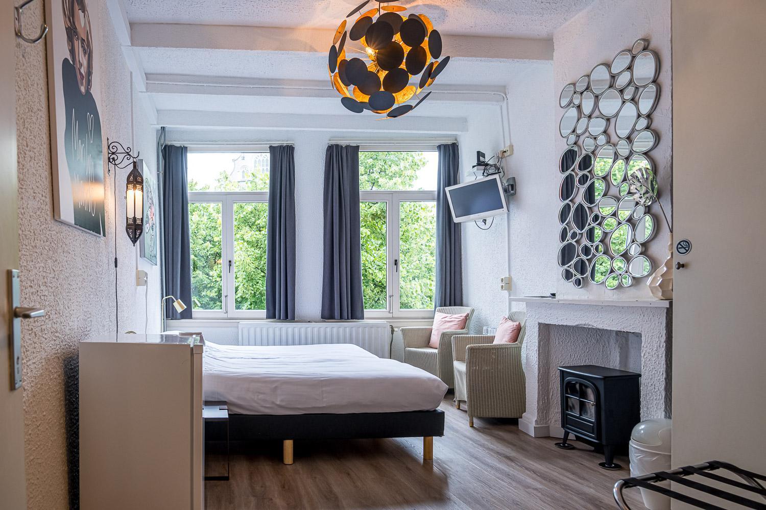 Hotel Urban Dreams แอนต์เวิร์ป ภายนอก รูปภาพ